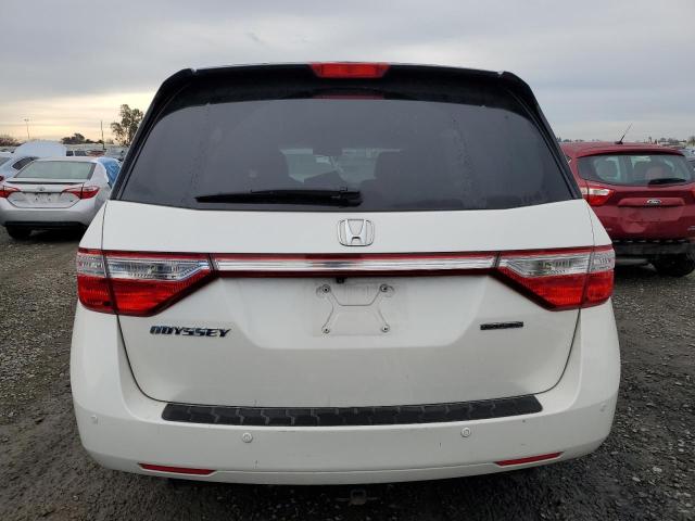 5FNRL5H97DB047029 - 2013 HONDA ODYSSEY TOURING WHITE photo 6