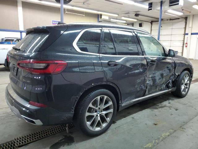 5UXCR6C51KLL39041 - 2019 BMW X5 XDRIVE40I BLACK photo 3