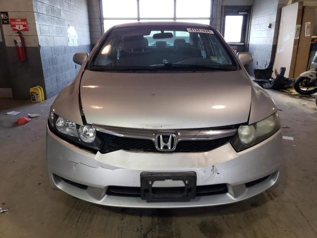 2HGFA1F53BH501884 - 2011 HONDA CIVIC LX SILVER photo 5