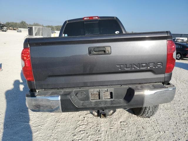 5TFUW5F10FX466797 - 2015 TOYOTA TUNDRA DOUBLE CAB SR/SR5 GRAY photo 6