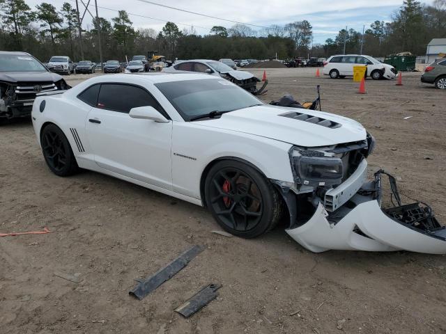 2G1FK1EJ6F9303514 - 2015 CHEVROLET CAMARO 2SS WHITE photo 4