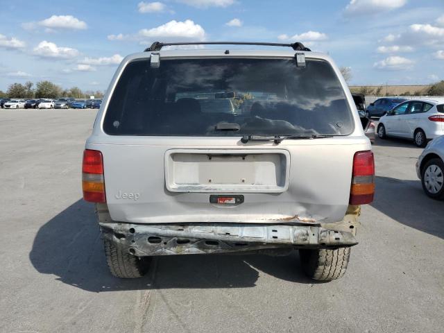 1J4FX58S2WC107366 - 1998 JEEP GRAND CHER LAREDO SILVER photo 6