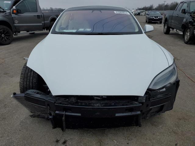 5YJSA1E25JF244770 - 2018 TESLA MODEL S WHITE photo 5