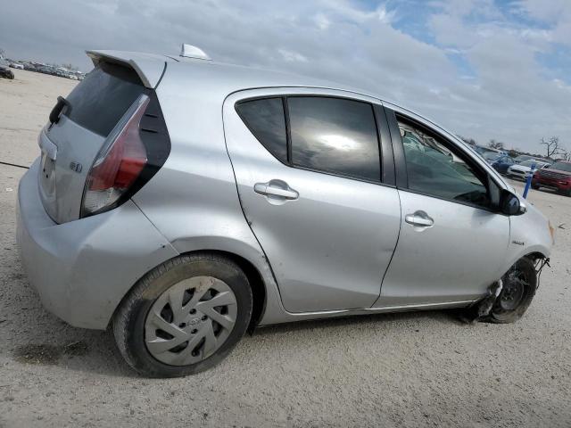 JTDKDTB39G1131650 - 2016 TOYOTA PRIUS C GRAY photo 3