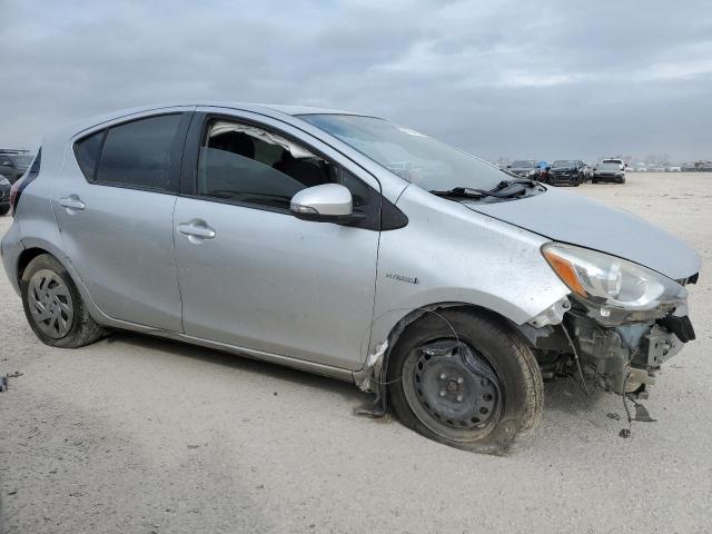 JTDKDTB39G1131650 - 2016 TOYOTA PRIUS C GRAY photo 4