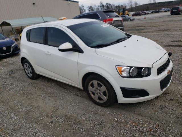 1G1JA6SH8G4181318 - 2016 CHEVROLET SONIC LS WHITE photo 4