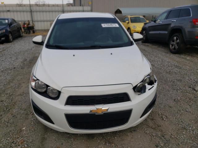 1G1JA6SH8G4181318 - 2016 CHEVROLET SONIC LS WHITE photo 5