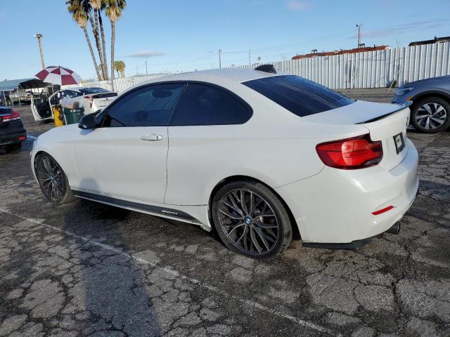 WBA2J5C54JVB28112 - 2018 BMW M240I WHITE photo 2