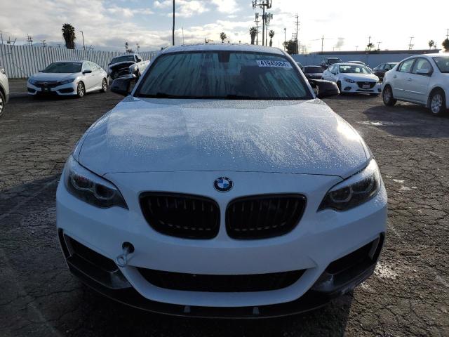 WBA2J5C54JVB28112 - 2018 BMW M240I 白色 照片 5