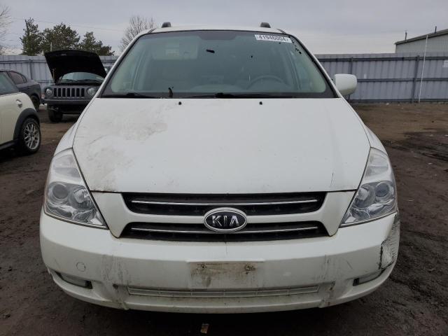 KNDMB233466101285 - 2006 KIA SEDONA EX WHITE photo 5