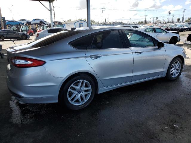 3FA6P0H75ER256011 - 2014 FORD FUSION SE SILVER photo 3