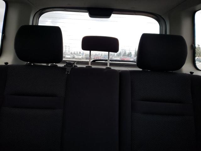 JTLKT334240152503 - 2004 TOYOTA SCION XB Silber Foto 10