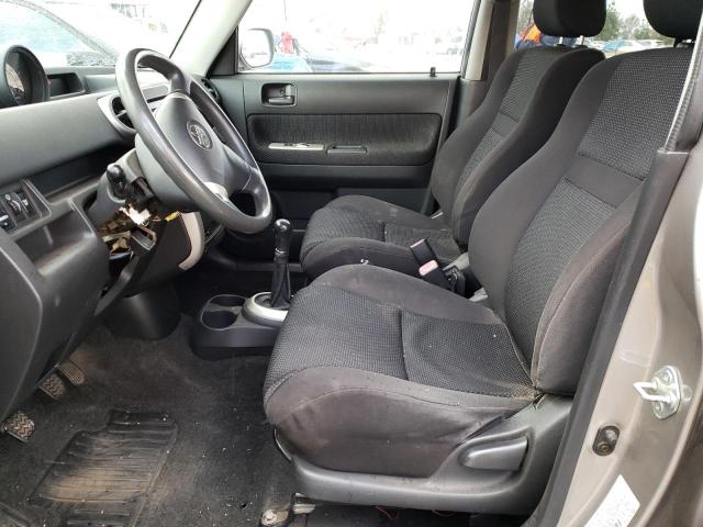 JTLKT334240152503 - 2004 TOYOTA SCION XB Silber Foto 7