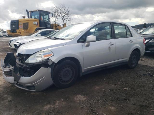 3N1BC1AP0AL384600 - 2010 NISSAN VERSA S SILVER photo 1