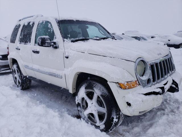 1J4GK58K15W539897 - 2005 JEEP LIBERTY LIMITED WHITE photo 4