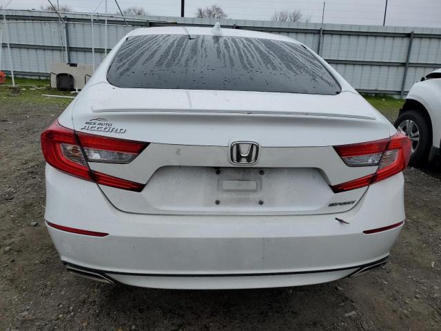 1HGCV1F37JA095370 - 2018 HONDA ACCORD SPORT WHITE photo 6