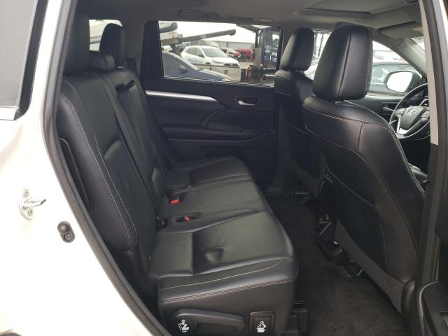 5TDJKRFH7GS301596 - 2016 TOYOTA HIGHLANDER XLE WHITE photo 10