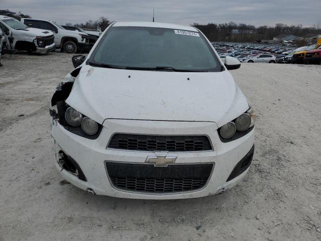 1G1JA5SH3C4121807 - 2012 CHEVROLET SONIC LS WHITE photo 5