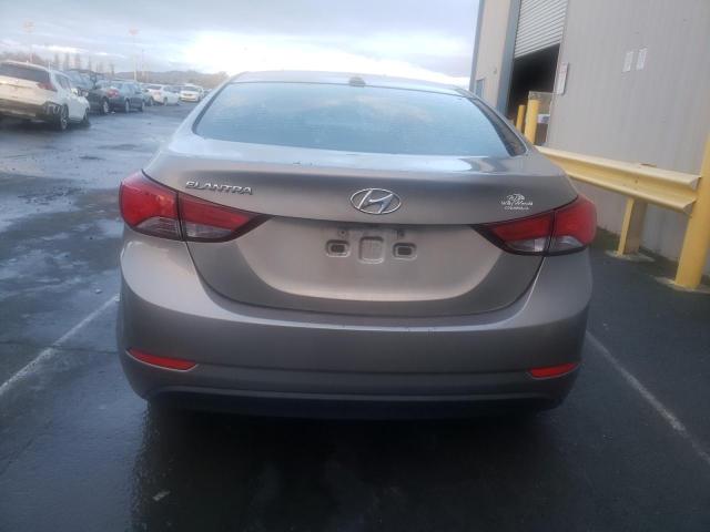 5NPDH4AE9GH678755 - 2016 HYUNDAI ELANTRA SE GRAY photo 6