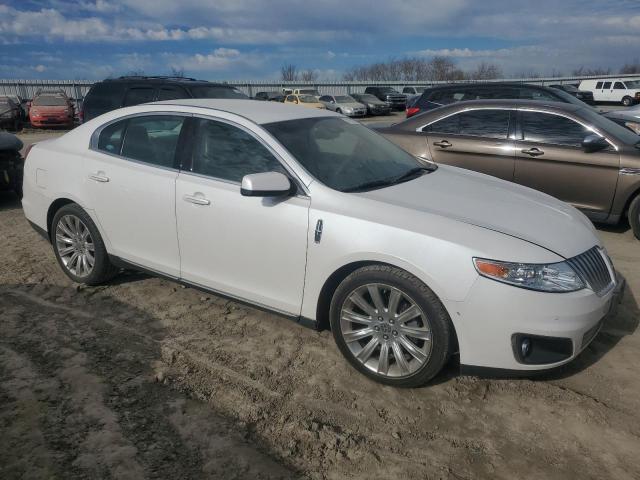 1LNHL9DR4BG603384 - 2011 LINCOLN MKS WHITE photo 4