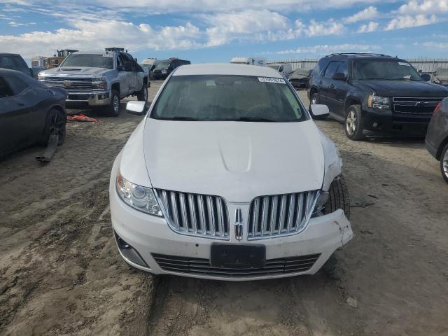 1LNHL9DR4BG603384 - 2011 LINCOLN MKS WHITE photo 5