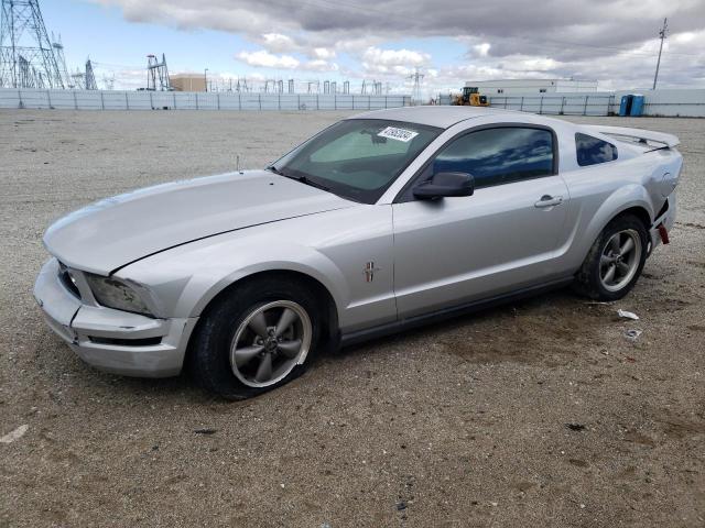 1ZVFT80N765121855 - 2006 FORD MUSTANG GRAY photo 1