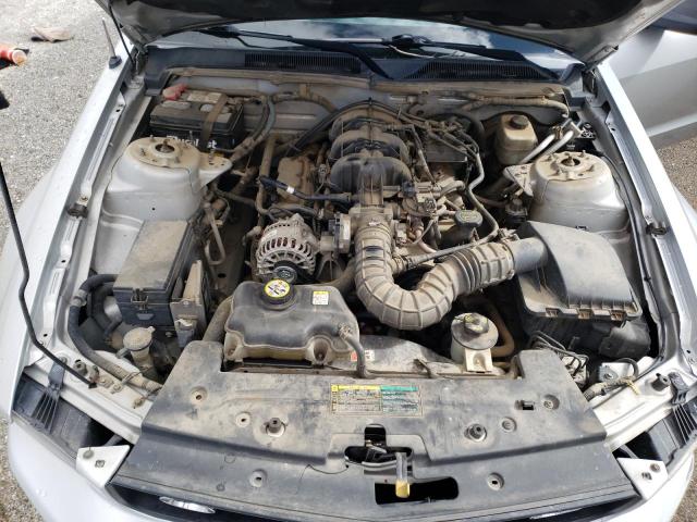 1ZVFT80N765121855 - 2006 FORD MUSTANG GRAY photo 11