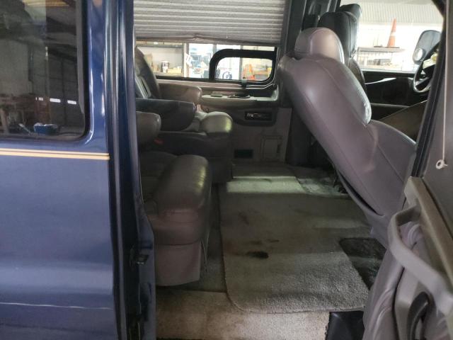 1GBFG15T831192608 - 2003 CHEVROLET EXPRESS G1 BLUE photo 11