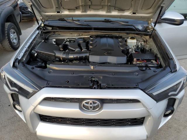 JTEZU5JR8E5067084 - 2014 TOYOTA 4RUNNER SR5 SILVER photo 12