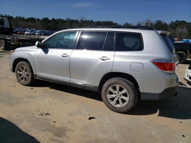 5TDZA3EHXBS011558 - 2011 TOYOTA HIGHLANDER BASE SILVER photo 2