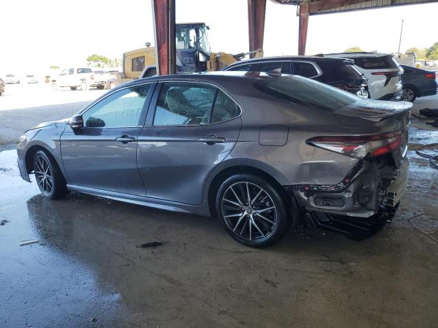 4T1G11AK5RU885055 - 2024 TOYOTA CAMRY SE NIGHT SHADE CHARCOAL photo 2