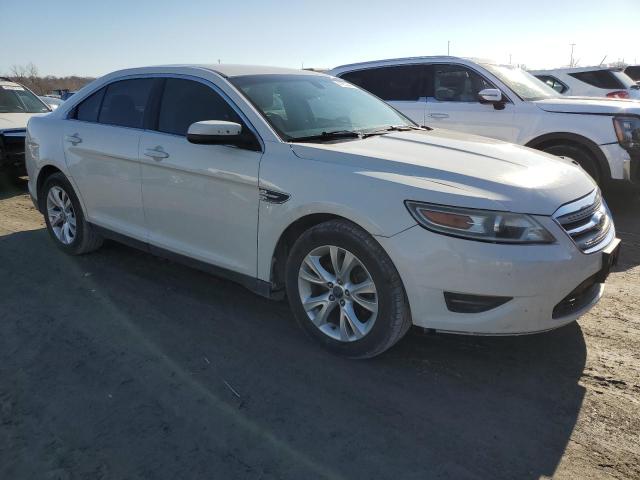 1FAHP2EWXBG146042 - 2011 FORD TAURUS SEL WHITE photo 4