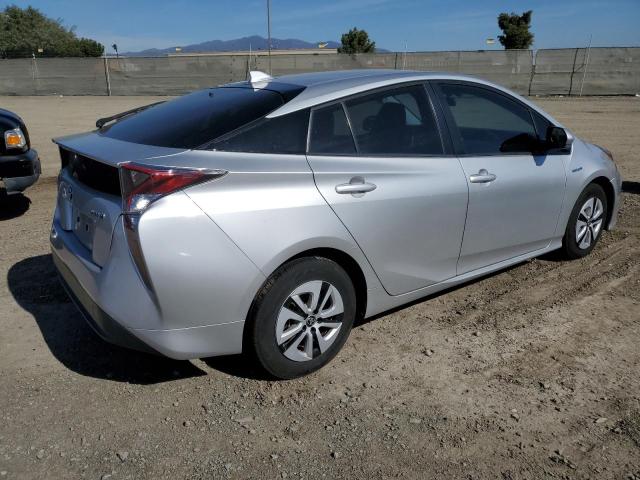 JTDKARFU6G3521415 - 2016 TOYOTA PRIUS SILVER photo 3