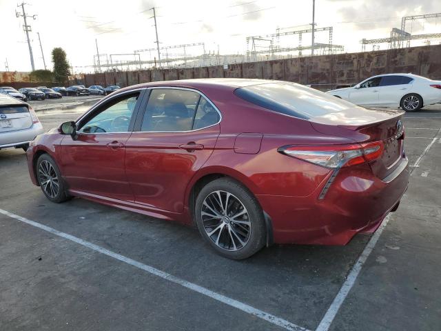 4T1B11HK8JU505744 - 2018 TOYOTA CAMRY L BURGUNDY photo 2