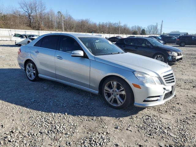 WDDHF8JB2DA710085 - 2013 MERCEDES-BENZ E 350 4MATIC SILVER photo 4