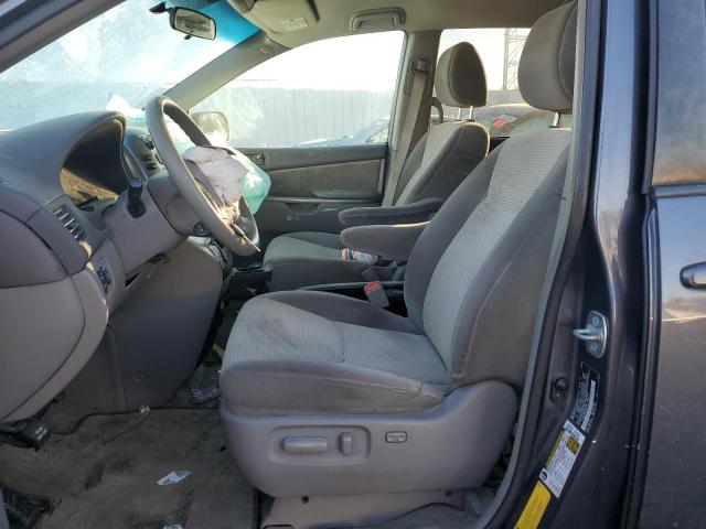 5TDZK23C39S241175 - 2009 TOYOTA SIENNA CE GRAY photo 7