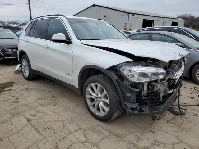 5UXKR0C51G0P31793 - 2016 BMW X5 XDRIVE35I WHITE photo 4