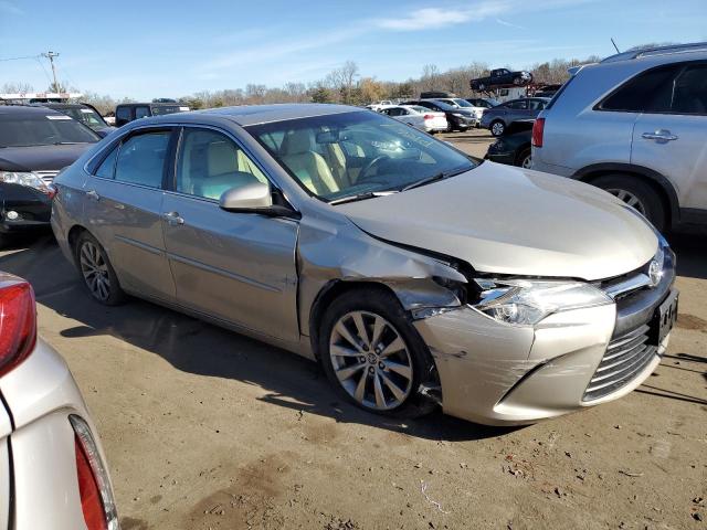 4T1BF1FK9FU877847 - 2015 TOYOTA CAMRY LE SILVER photo 4