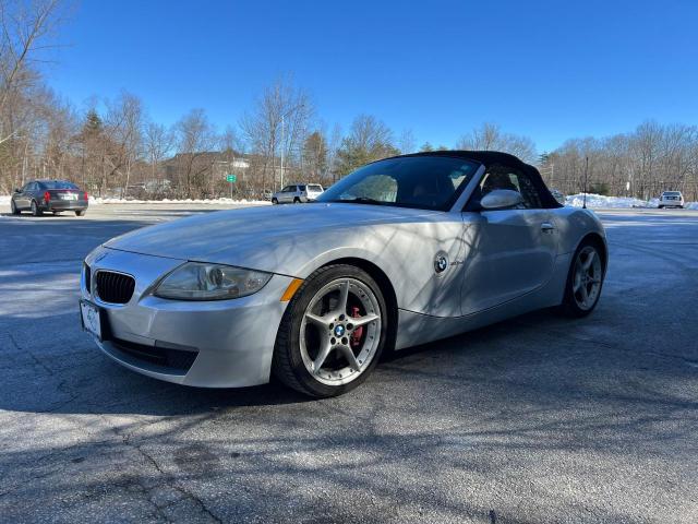 4USBU53547LW93319 - 2007 BMW Z4 3.0SI SILVER photo 2