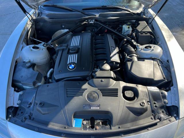 4USBU53547LW93319 - 2007 BMW Z4 3.0SI SILVER photo 7