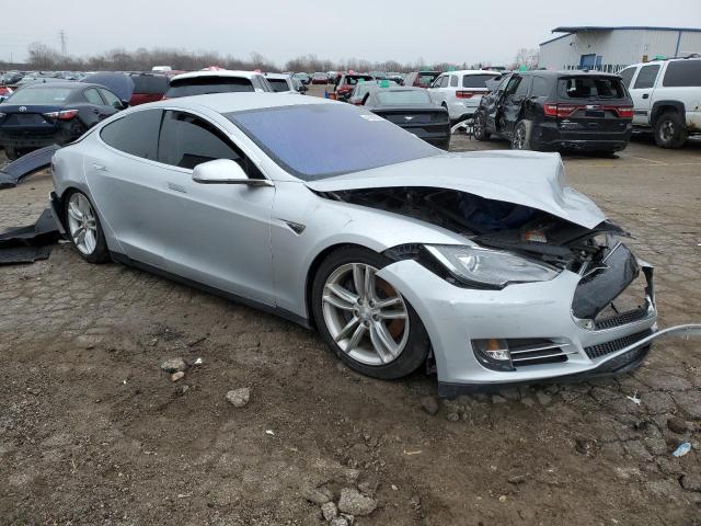 5YJSA1BC9DFP10086 - 2013 TESLA MODEL S 银色 照片 4