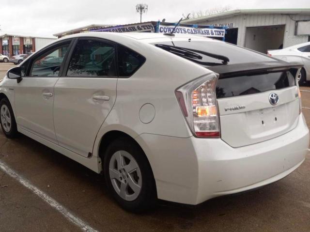 JTDKN3DU3B0256757 - 2011 TOYOTA PRIUS WHITE photo 3