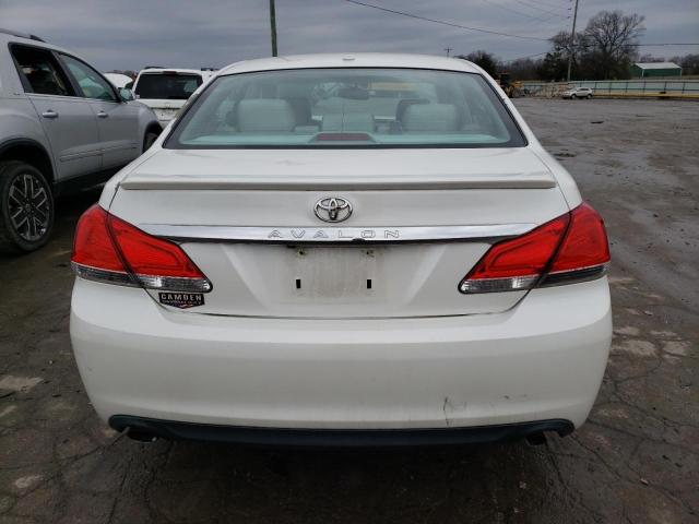 4T1BK3DB8BU409869 - 2011 TOYOTA AVALON BASE WHITE photo 6