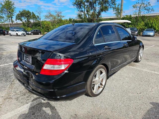 WDDGF5EB9BR171497 - 2011 MERCEDES-BENZ C 300 BLACK photo 4