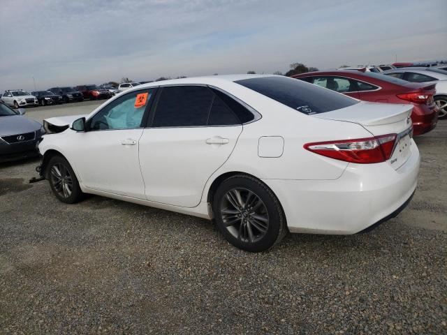 4T1BF1FK7HU744295 - 2017 TOYOTA CAMRY LE WHITE photo 2