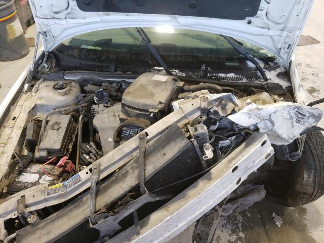 1G4CW54K824174748 - 2002 BUICK PARK AVENU WHITE photo 11