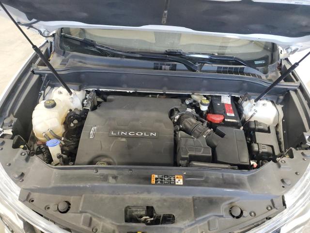 2LMPJ8LR7GBL40940 - 2016 LINCOLN MKX RESERVE Սպիտակ լուսանկար 12