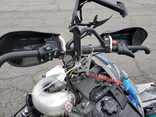 4UF19SNW1KT110357 - 2019 ARCTIC CAT ZR800 TWO TONE photo 8