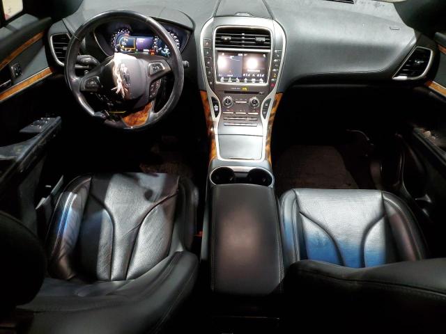 2LMPJ8LP2HBL11684 - 2017 LINCOLN MKX RESERVE Կարմիր լուսանկար 8