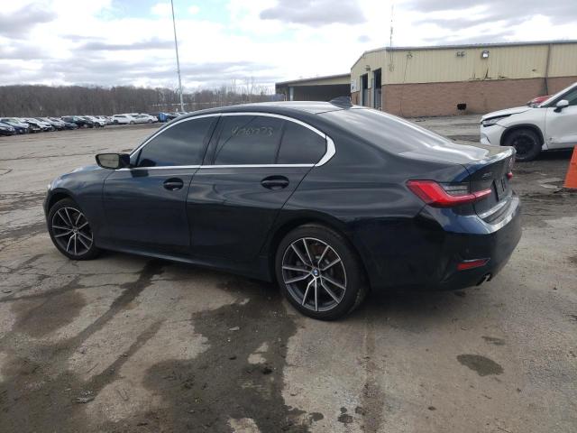 3MW5R7J58K8B01095 - 2019 BMW 330XI BLACK photo 2